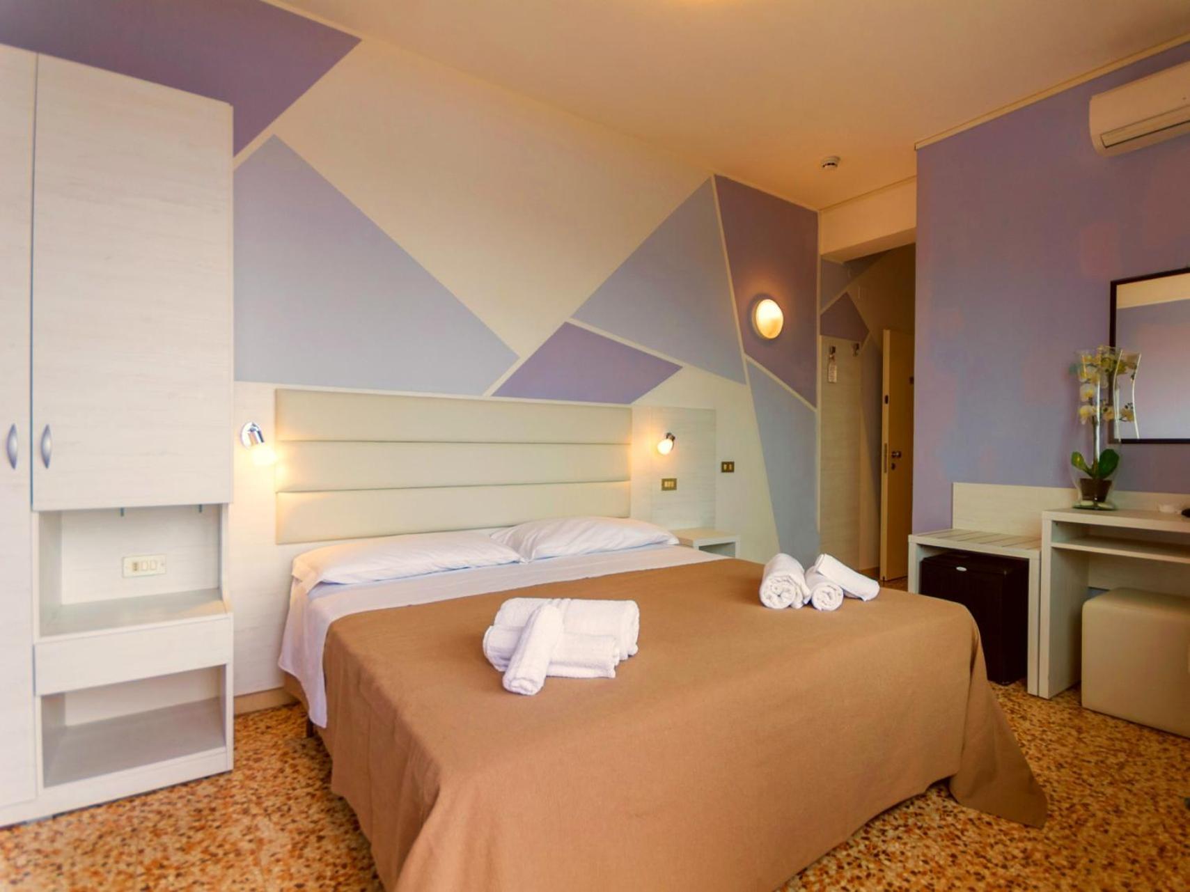 Hotel Los Angeles - Fronte Mare Riccione Extérieur photo